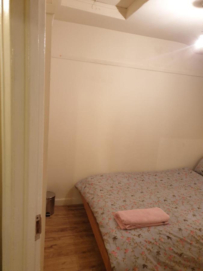Splendid 4Bedrooms Shared Home 맨체스터 외부 사진
