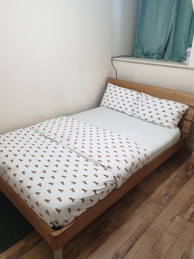 Splendid 4Bedrooms Shared Home 맨체스터 외부 사진